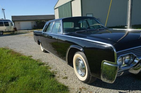 1961 Lincoln Continental BASE Original