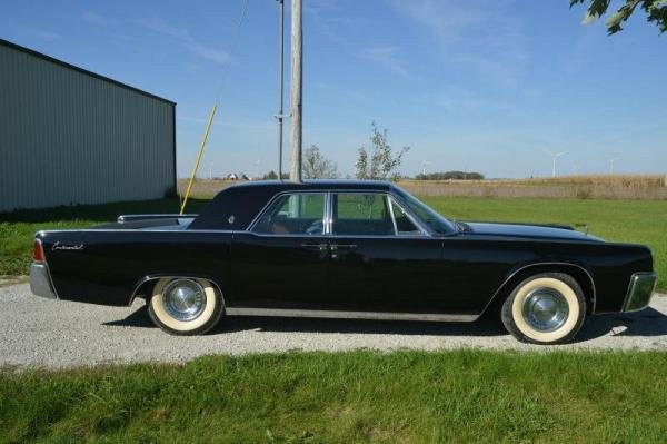 1961 Lincoln Continental BASE Original