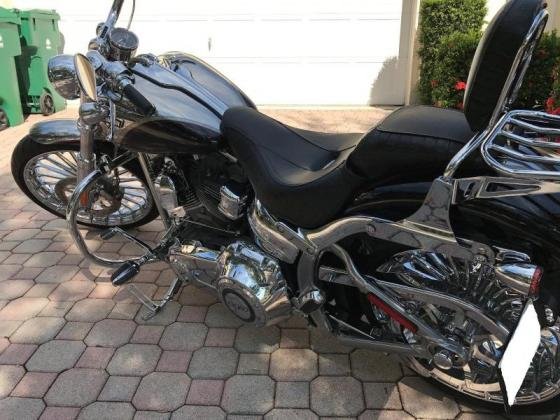 2013 Harley-Davidson Softail CVO Breakout