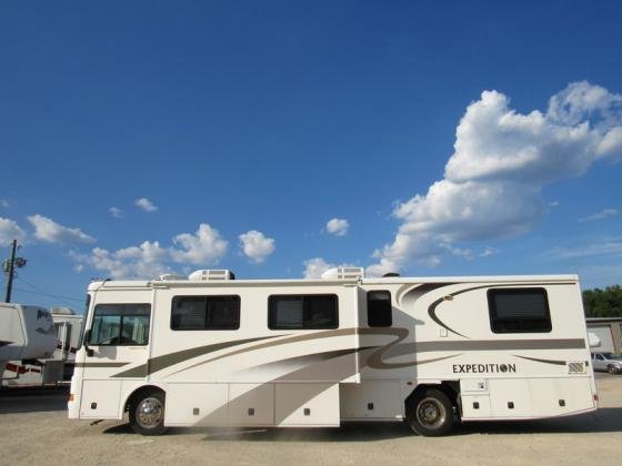 2001 Fleetwood Expedition Diesel 36T 2 Slide RV