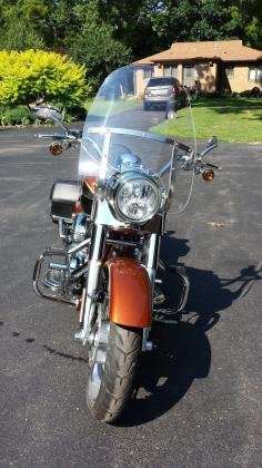 2008 Harley Davidson Touring Screamin Eagle Road King 105th Anniversary FLHRSE4