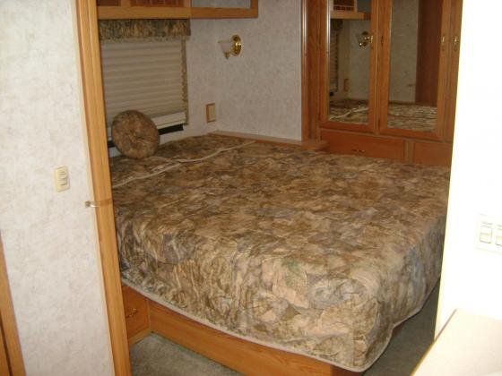 2002 Winnebago Motorhome