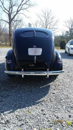 1940 Ford Tudor Deluxe