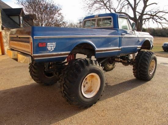 1972 Chevrolet C-20 4x4 Monster Truck