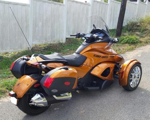 2014 Can Am Spyder ST Limited