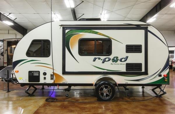 2015 Forest River R-Pod Model RP-179 Ultra Lite Travel Trailer
