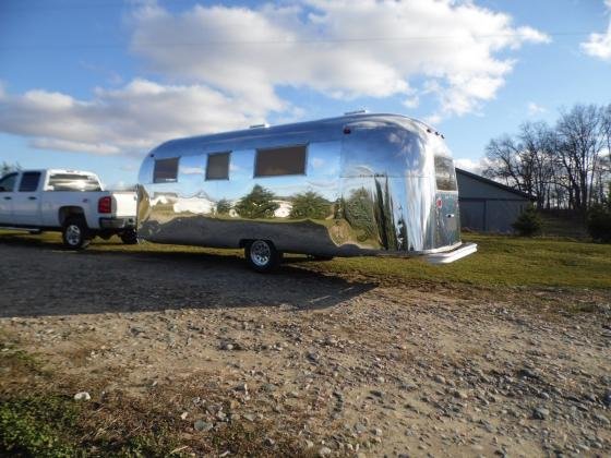 1963 Airstream TradeWind 24ft. 20ft Body Vintage