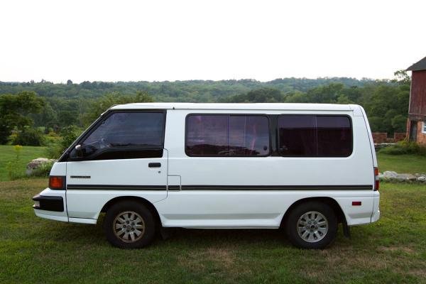 1989 Mitsubishi Van L300 Delica Star Wagon