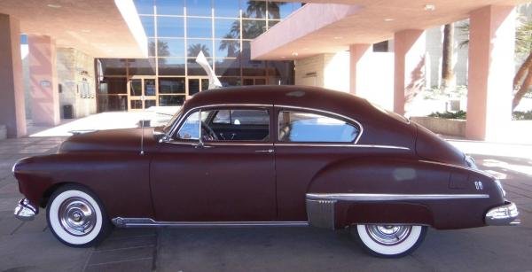 1949 Oldsmobile Eighty-Eight Sedanette