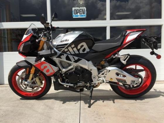 2016 Aprilia Tuono V4 1100 Factory