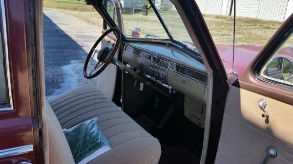 1940 Cadillac LaSalle Series 52 Sedan