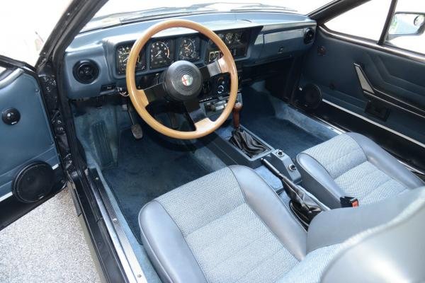 1983 Alfa Romeo GTV-6 2.5L Coupe AC