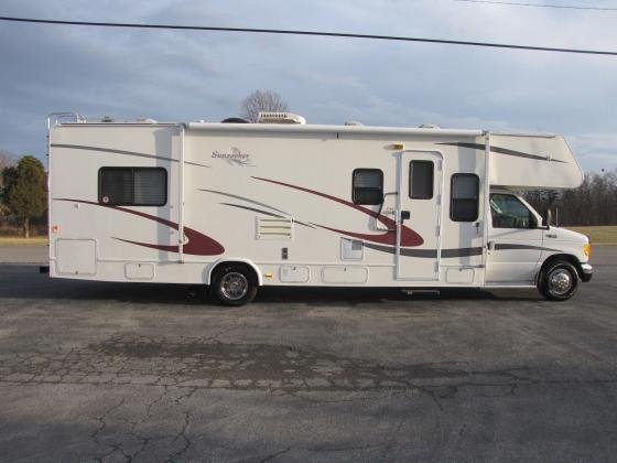 2004 Forest River Sunseeker 3100 Class C