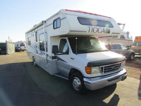 2003 Fleetwood Tioga 30ft Motorhome