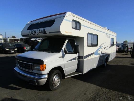 2003 Fleetwood Tioga 30ft Motorhome