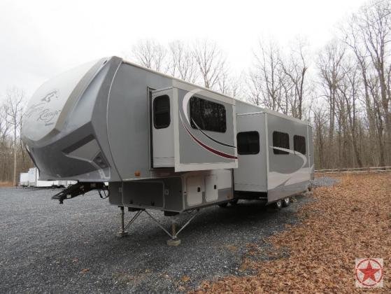 2017 Highland Ridge Open Range Roamer RF376FBH 5th Wheel Trailer