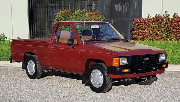 1986 Toyota Short bed Pickup