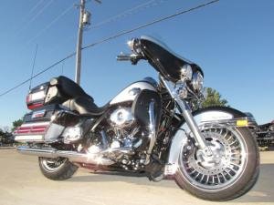 2013 Harley-Davidson Electra Glide FLHTCU