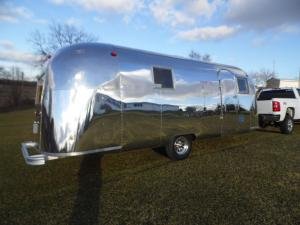 1963 Airstream TradeWind 24ft. 20ft Body Vintage