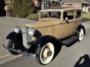 1932 Ford Model B Sedan 3 Speed