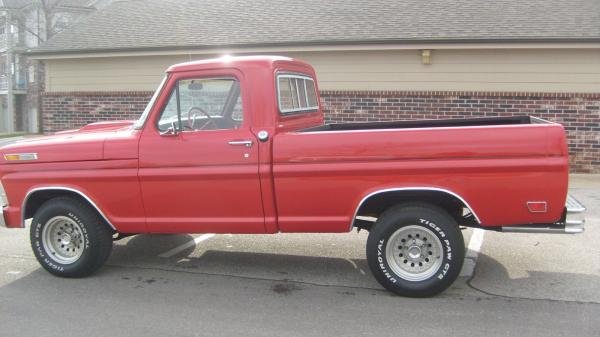 1968 FORD F100 SHORT BOX 2WD