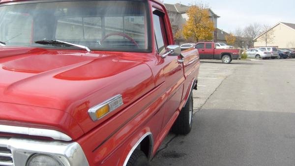 1968 FORD F100 SHORT BOX 2WD