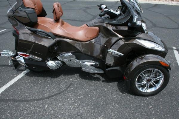 2012 CAN-AM SPYDER RT LIMITED WITH TRAILER