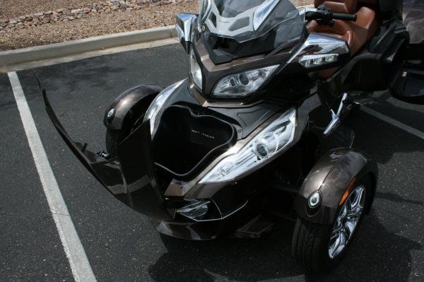 2012 CAN-AM SPYDER RT LIMITED WITH TRAILER