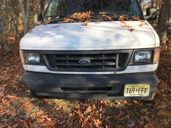 2003 Ford E350 Cargo Van