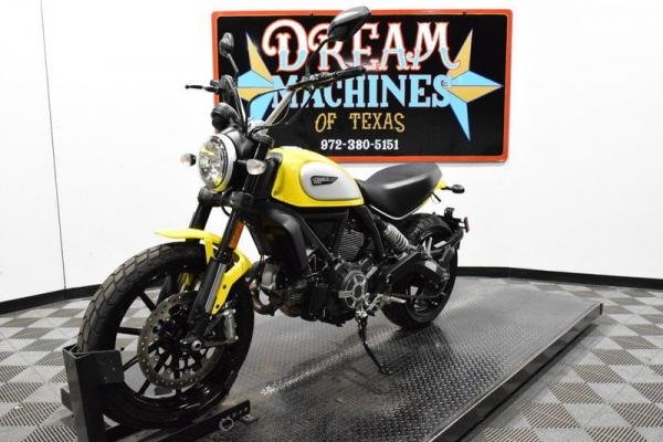 2016 Ducati Scrambler Icon 465 Miles Yellow