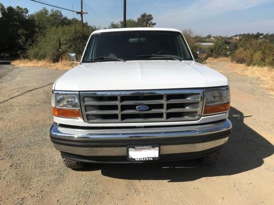 1994 Ford Bronco XLT 4 Wheel drive