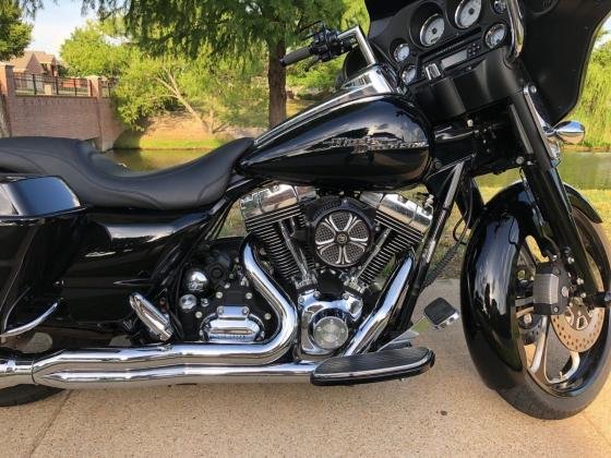 2010 Harley-Davidson Street Glide FLHX Road Bagger