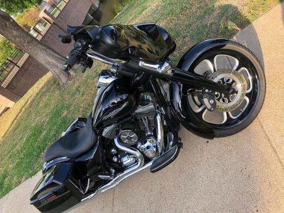 2010 Harley-Davidson Street Glide FLHX Road Bagger