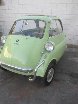 1958 BMW Isetta 300