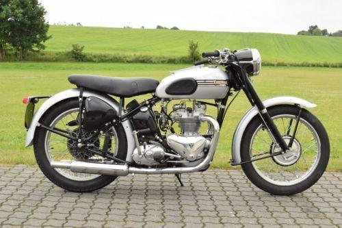 1952 Triumph T100 Tiger