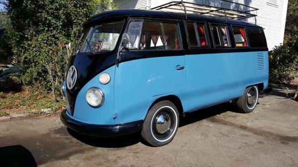 1963 Volkswagen Bus Vanagon Camper Retro
