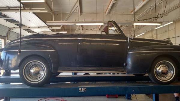 1947 Ford Super Deluxe Convertible V8 Flathead