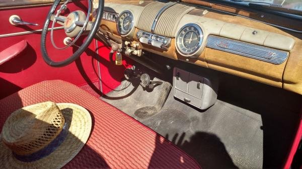 1947 Ford Super Deluxe Convertible V8 Flathead