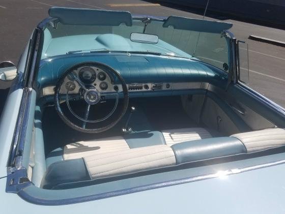 1957 Ford Thunderbird Convertible 5.1L