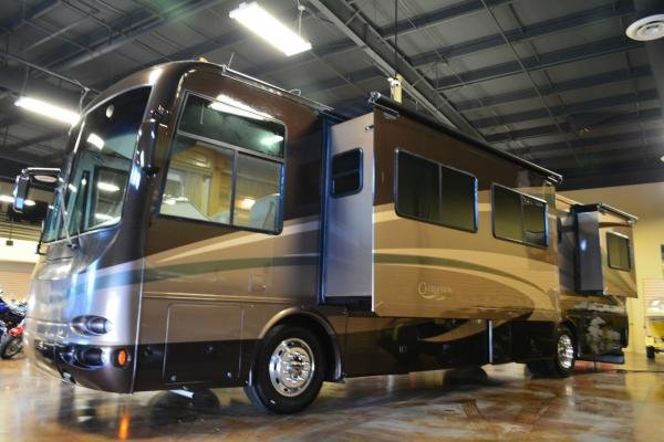 2005 Forest River Charleston 39 ft Diesel Pusher Coach RV