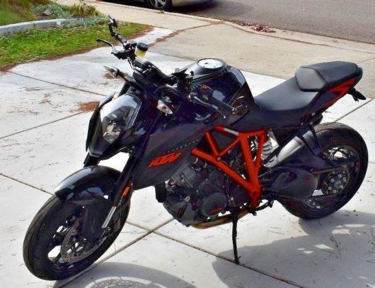 2016 KTM 1290 Super Duke R