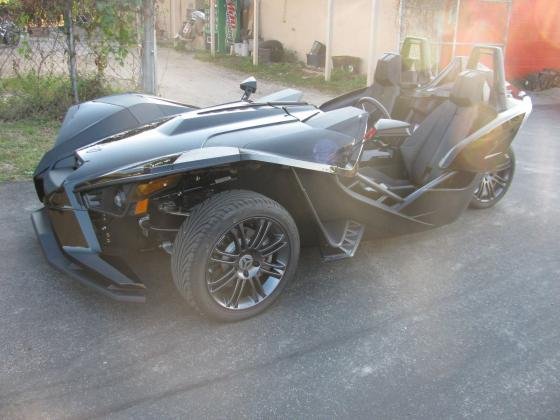 2016 POLARIS SLINGSHOT BLACK EDITION