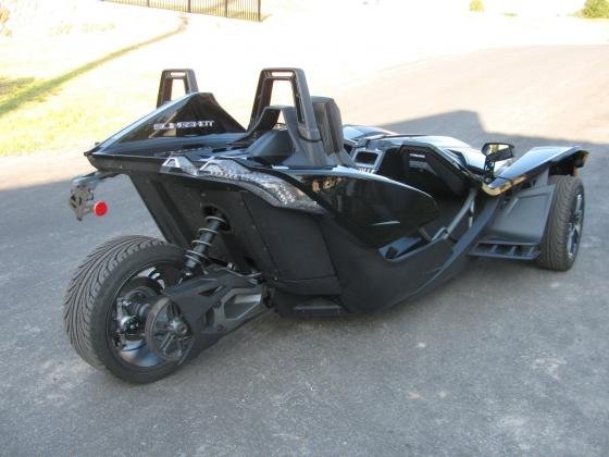 2016 POLARIS SLINGSHOT BLACK EDITION