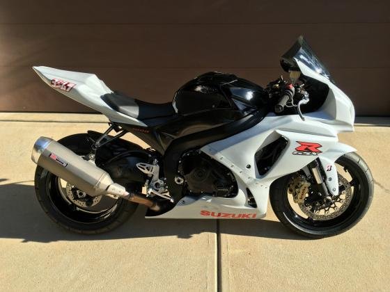 2014 SUZUKI GSXR-1000