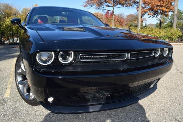 2015 Dodge Challenger SXT-EDITION Coupe