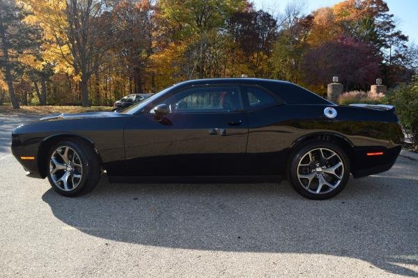 2015 Dodge Challenger SXT-EDITION Coupe