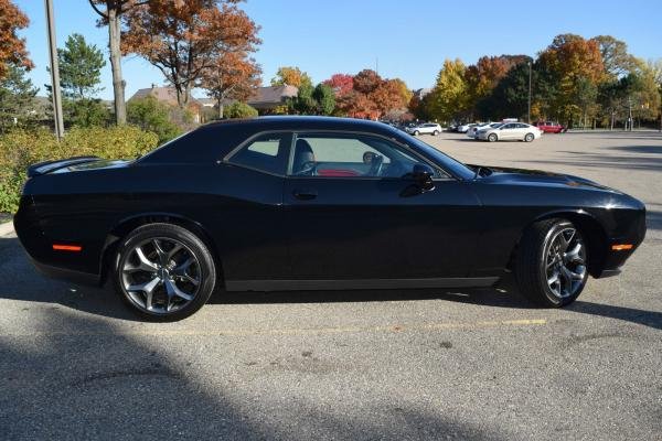 2015 Dodge Challenger SXT-EDITION Coupe