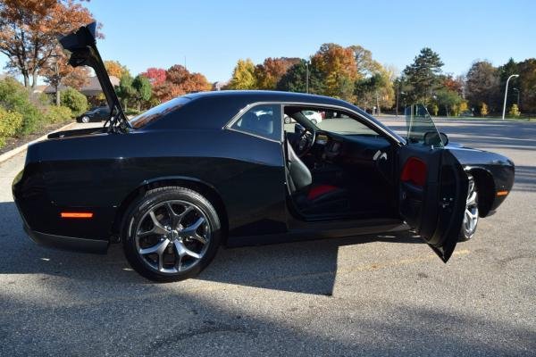 2015 Dodge Challenger SXT-EDITION Coupe