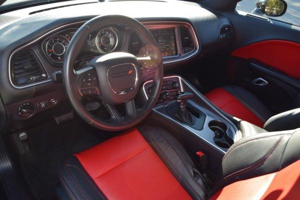 2015 Dodge Challenger SXT-EDITION Coupe