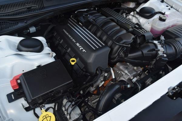 2016 Dodge Challenger RT Scat Pack 6.4L